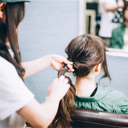 ヘアアレンジ_秋帽子経過02