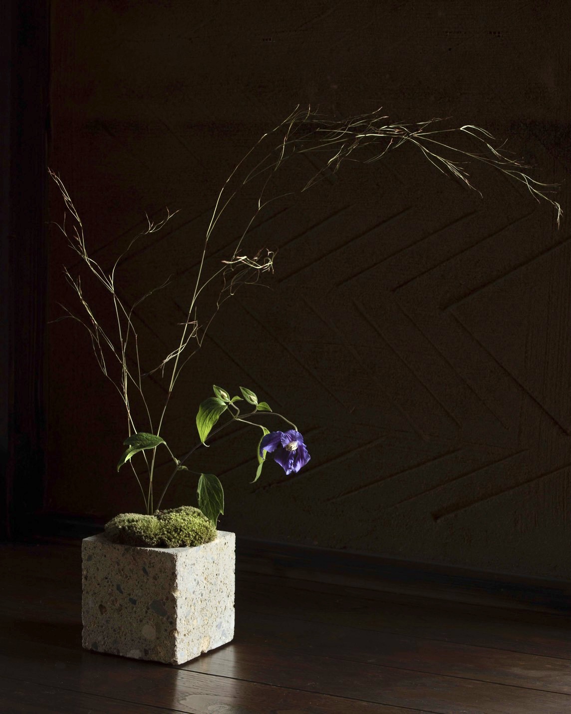 秋保石の花器「寂-sabi cube」 | SELECT TOHOKU 地域産品オンライン展示会