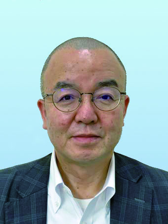 内山　健　氏